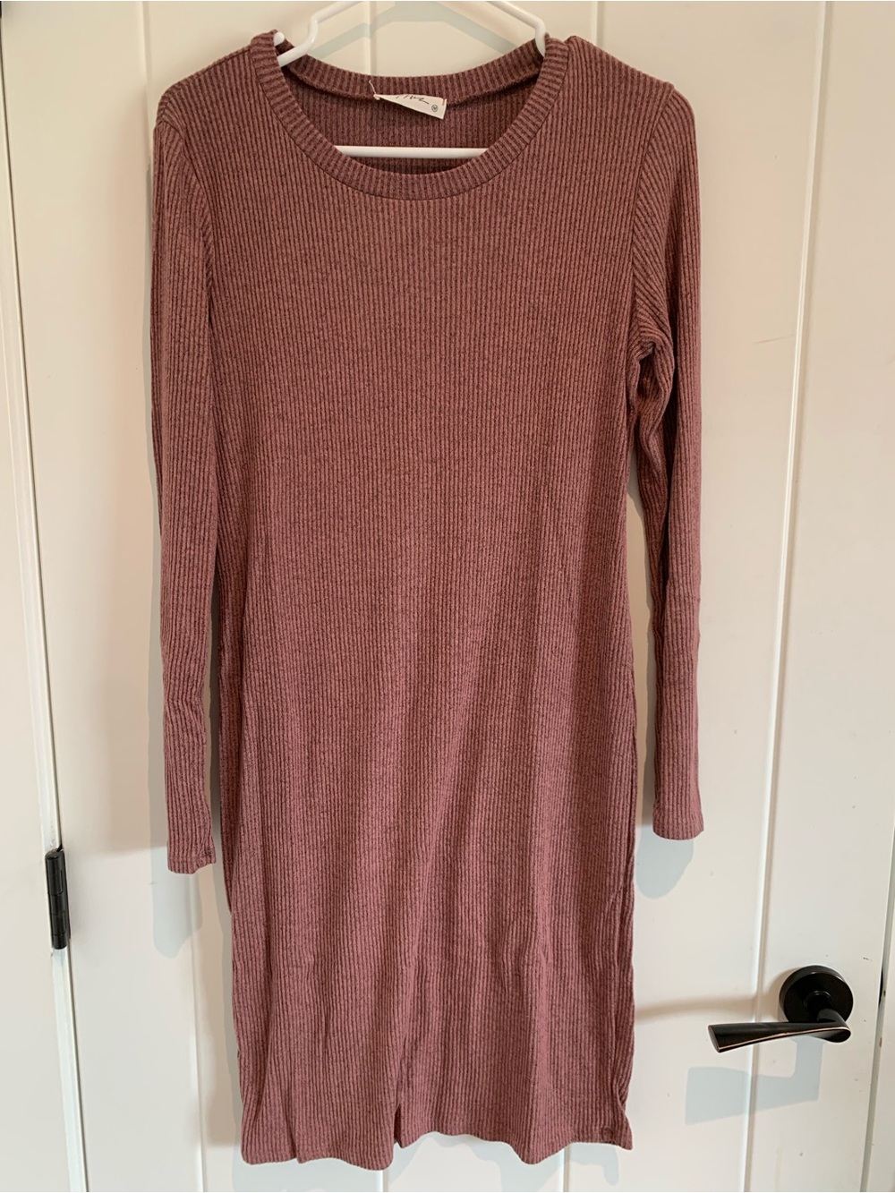 Hello MIZ Ribbed Long Sleeve Midi Dress in Dusty Rose